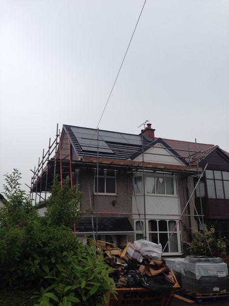 2Kw_Black_in-roof_PV_Solar